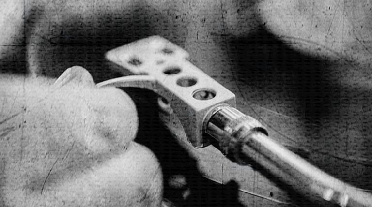 42934-stopthemusic