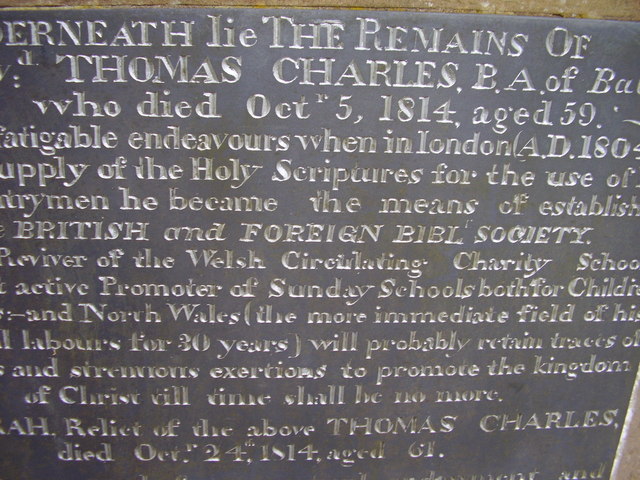 thomas_charles_headstone_in_llanycil_churchyard_-_geograph