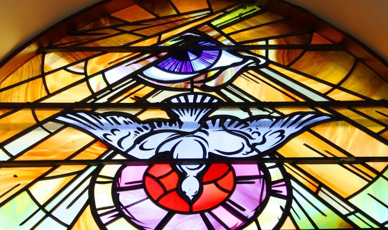 stained_glass_holy_family_church_teconnaught_september_2010_crop